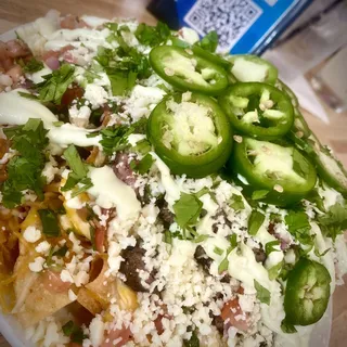 Family Style Nachos
