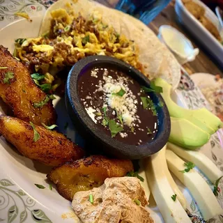 Breakfast Platter Tradicional