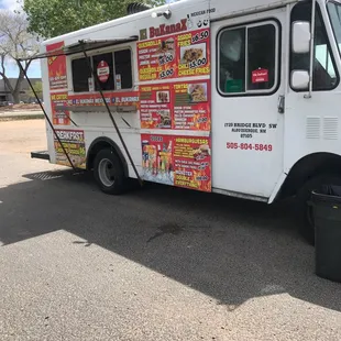 a food truck parked in a parking lot