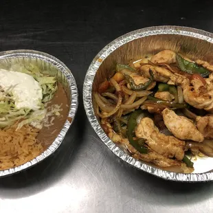 Our traditional 'Chicken fajitas' !!