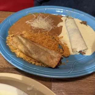 a plate of mexican food