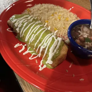 a plate of mexican food