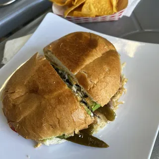 Torta de Carnitas