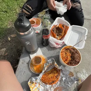 Birria Ramen Quesi Taco, Quesi-Tacos