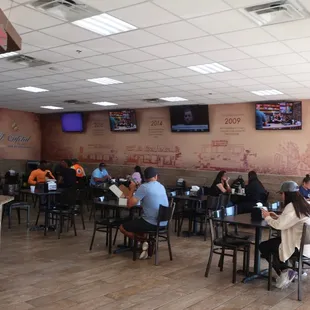 Pretty busy dining room.