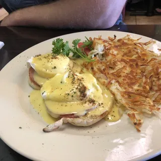 Eggs Benedict Breakfast