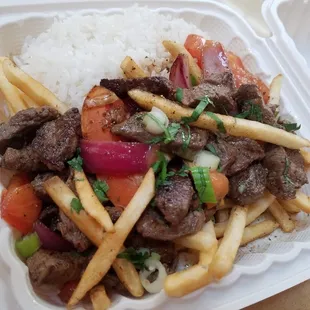 Lomo Saltado