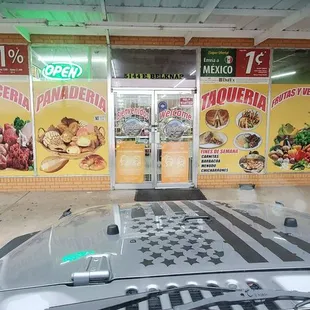 Entrance from the Jeep.