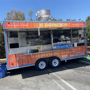 Taco truck behind Alliance