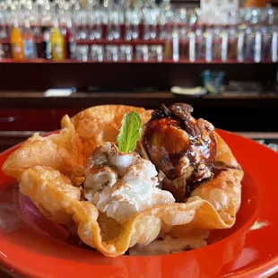 Bunuelo Ice Cream Sunday