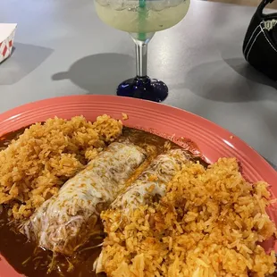 Two stuff chicken enchiladas el mole an one amazing house margarita!