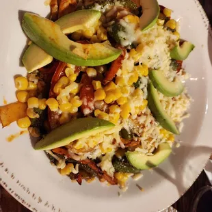 chicken fajita bowl with corn