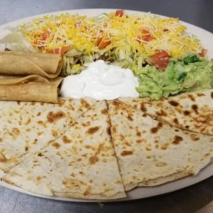 a plate of mexican food