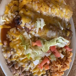 Combination plate with chili rellenos and beef enchiladas