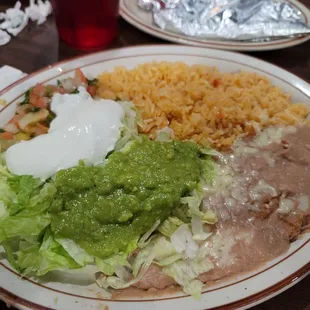 Sides with fajitas and molcajete