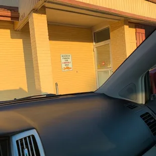 Story of my life these days, waiting to pick up my take out, but at least I know it's gonna be good at El Campesino