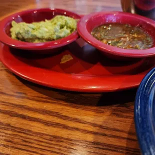 Not tableside guacamole, but also not good guacamole either.