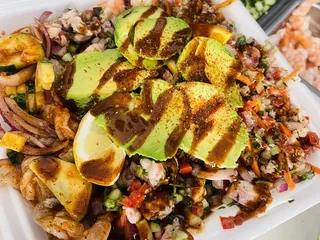 La Viejona Mariscos Y Micheladas