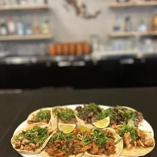 El Cantarito Restaurant & Bar
