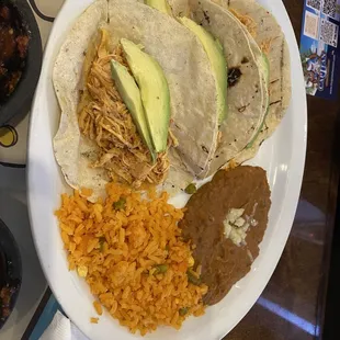 Street taco plate with rice &amp; beans