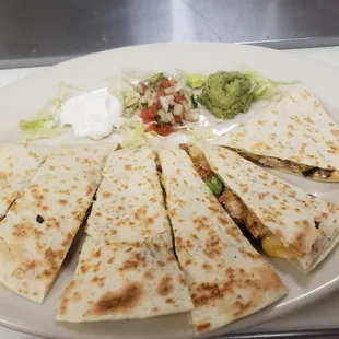 Chcken Quesadilla.