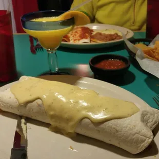 Gargantuan Burrito Especial