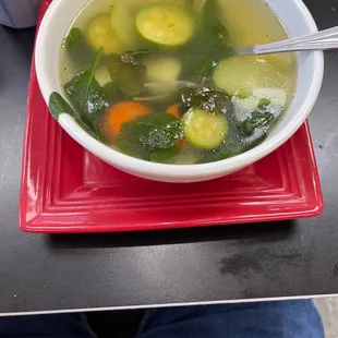 Caldo de gallina