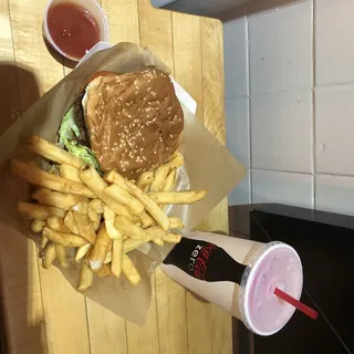 Cheeseburger with Fries