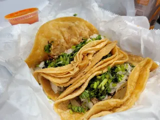 La Sabrosa Grocery & Restaurant