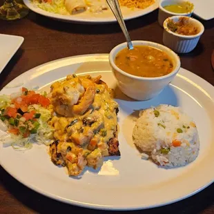 El Cabo, Salmon with rice &amp; beans