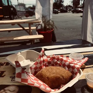 Papa Rellela (9.50) + tax