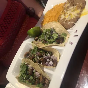 Mexicanos Tacos