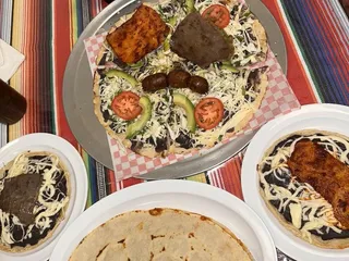 Antojitos Oaxaquenos