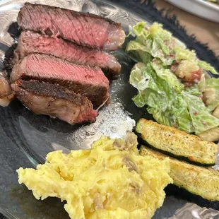Ribeye, cooked to medium rare