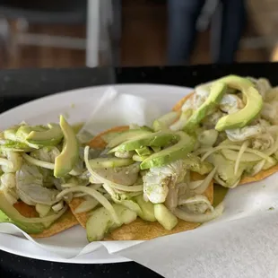 Tostada de aguachile