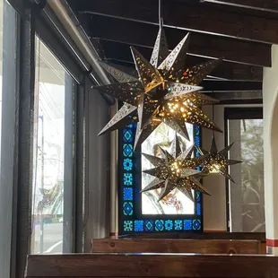 Beautiful Tin star lamps