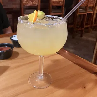 Monster margarita. 27 ounce! But not the biggest!