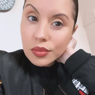 Vannessa L.