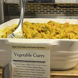 Ingredients to curry vegetables