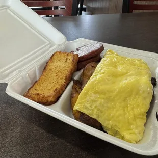 Dominican breakfast!!