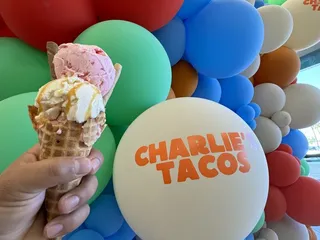 El Charlie's Taco