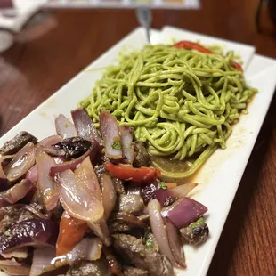 Spinach and Basil Spaghetti / Tallarines Verdes