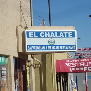 El Chalate Signage and entrance October 30th 2011 visit.