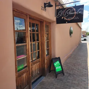 The entrance to El Chanate Coffee Shop.