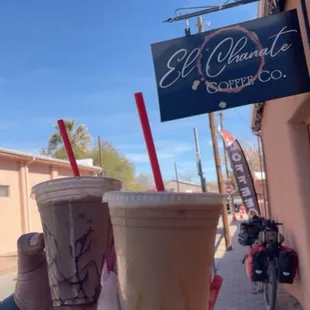 Abue-Latte &amp; Dulce de Leche Latte