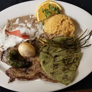 Carne asada con nopal