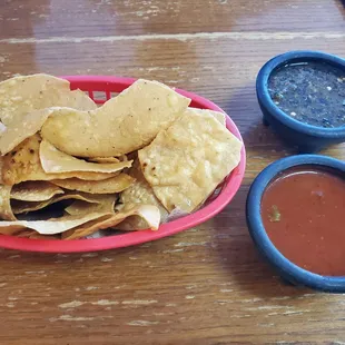 Complimentary chips were still hot which means they are made in-house. Yum.
