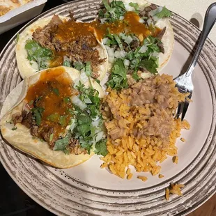 a plate of mexican food
