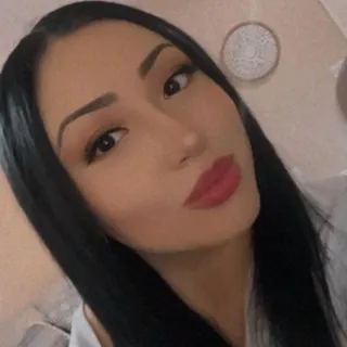 Anndrea R.