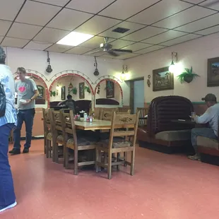 a group of people in a restaurant